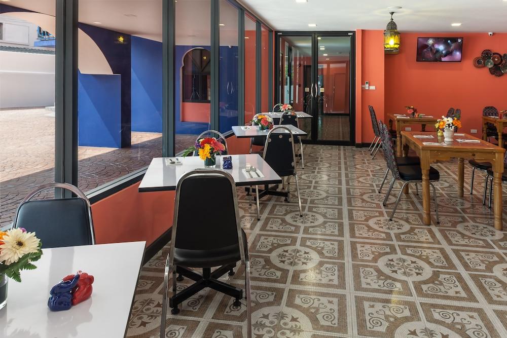 Casa Marocc Hotel Csiangmaj Kültér fotó